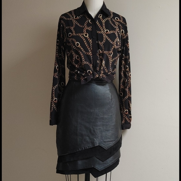 Lavorazione Artisianale Dresses & Skirts - Vintage Designer Layered Leather Black Lambskin Skirt